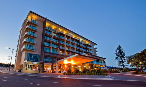 Port Lincoln Hotel - Dentist Find 38