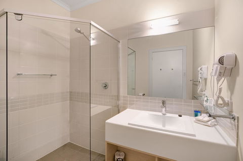 Adelaide Road Motor Lodge - Dentist Find 4