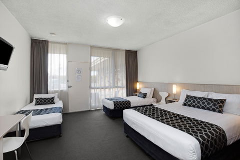 Adelaide Road Motor Lodge - Dentist Find 22