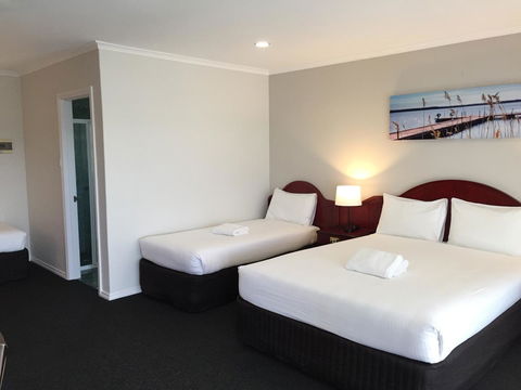 Hilton Motel - Dentist Find 20