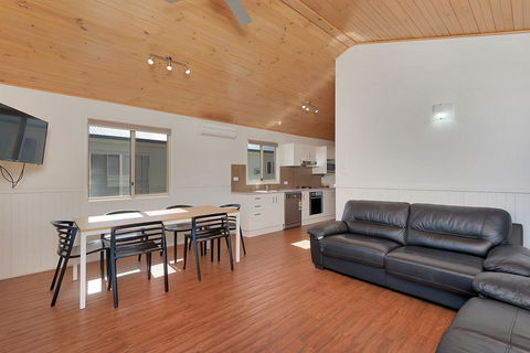 Moonta Bay Caravan Park - Dentist Find 20