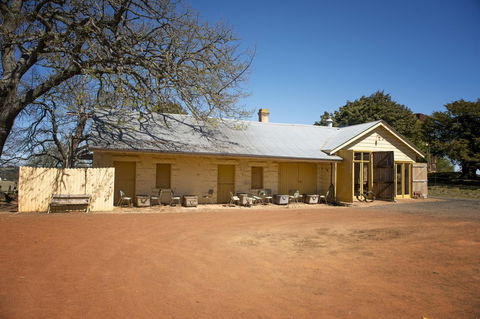 Hillview Heritage Hotel - Dentist Find 1
