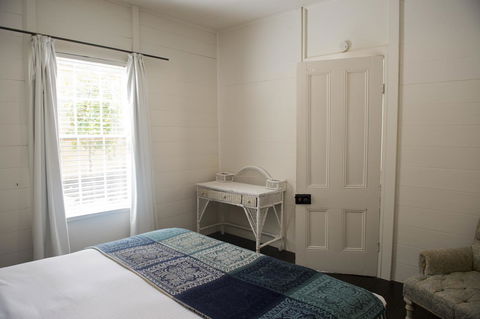 Hillview Heritage Hotel - Dentist Find 17