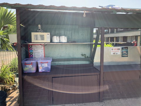 Pine Tree Motel - Dentist Find 5