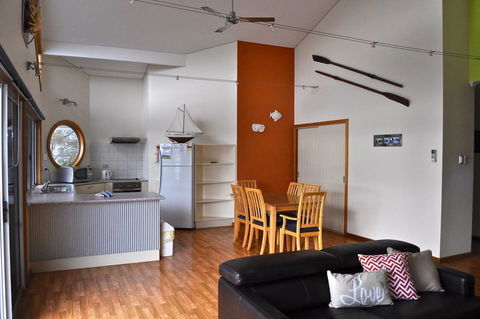 Rest A Shore Coffin Bay - Dentist Search 6