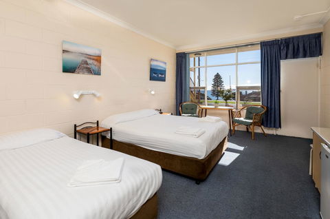 Blue Seas Motel - Dentist Find 11