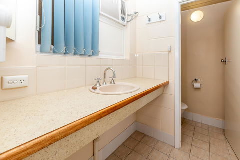 Blue Seas Motel - Dentist Find 4