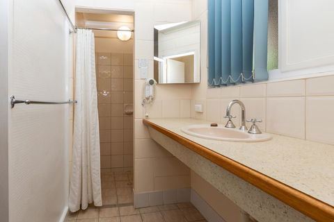 Blue Seas Motel - Dentist Find 2