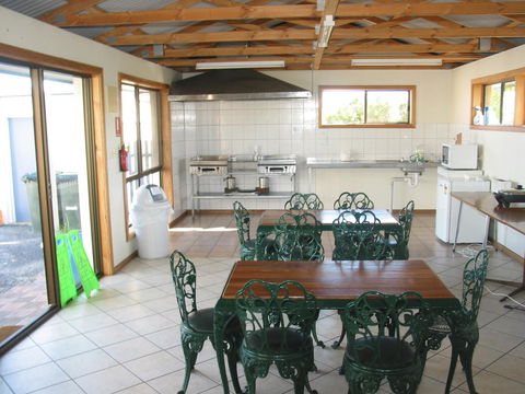 Robetown Motor Inn & Apartments - Dentist Find 6