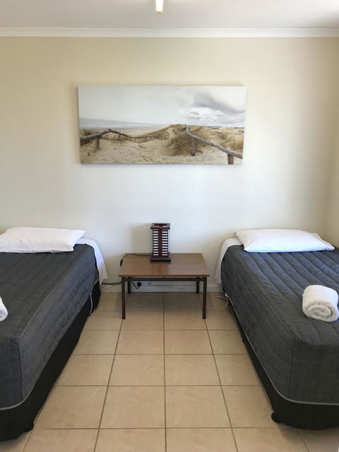 Robetown Motor Inn & Apartments - Dentist Find 39