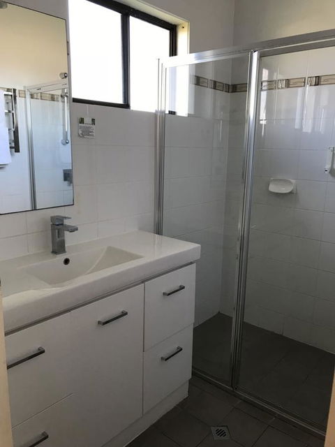 Robetown Motor Inn & Apartments - Dentist Find 30