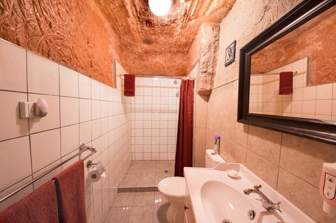 The Underground Motel - Dentist Find 7