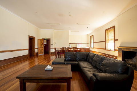 City Centre Motel Hotel - Dentist Find 36