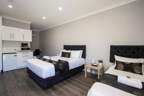 City Centre Motel Hotel - Dentist Find 23