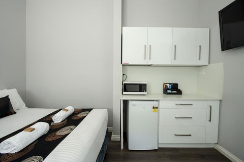 City Centre Motel Hotel - Dentist Find 15