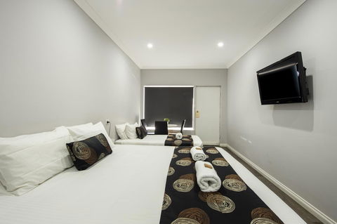 City Centre Motel Hotel - Dentist Find 17