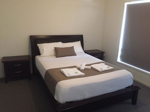 City Centre Motel Hotel - Dentist Find 43