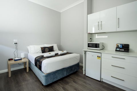 City Centre Motel Hotel - Dentist Find 16