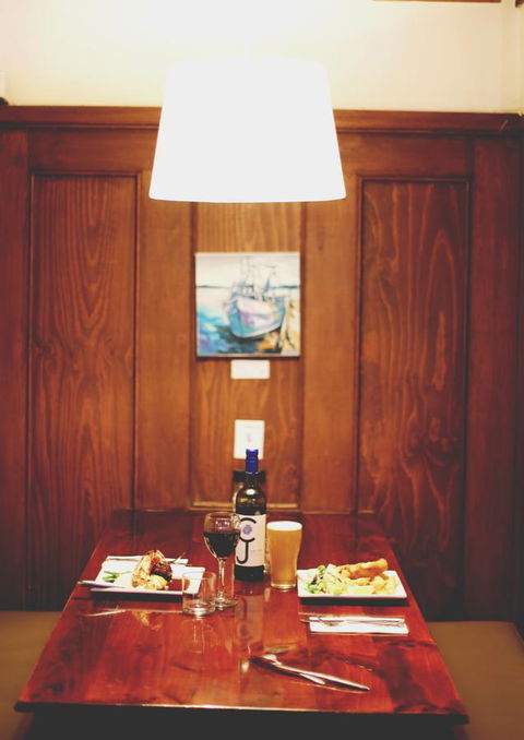 Caledonian Inn - Dentist Search 30