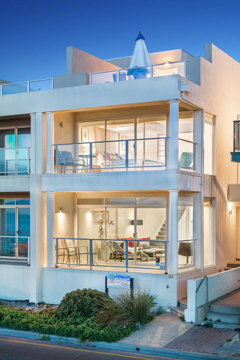 Adelaide Luxury Beach House - Dentist Find 19