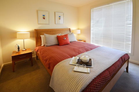 Adelaide Luxury Beach House - Dentist Find 34