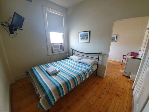 Pier Hotel - Dentist Find 18