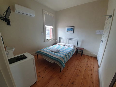 Pier Hotel - Dentist Find 21