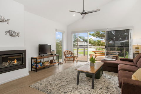 Sea View At Silver Sands - Dentist Find 4