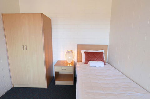 Harbour View Motel - Dentist Find 22