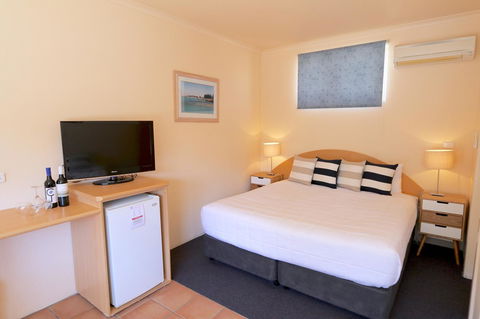 Harbour View Motel - Dentist Find 36