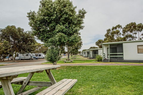 Port Hughes Tourist Park - Dentist Find 21