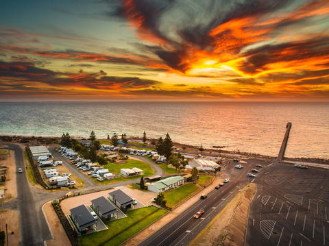 Port Hughes Tourist Park - Dentist Find 0