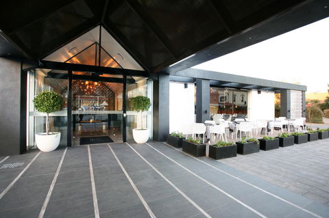Ellen Hotel - Dentist Find 22