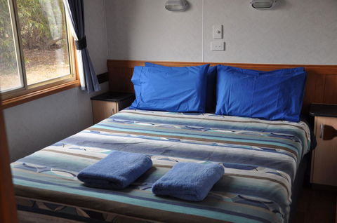 Western KI Caravan Park & Wildlife Reserve - Dentist Find 17