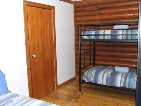 Western KI Caravan Park & Wildlife Reserve - Dentist Find 23