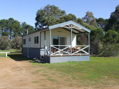 Western KI Caravan Park & Wildlife Reserve - Dentist Find 8
