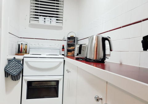 The Palace Retreat - Dentist Search 2