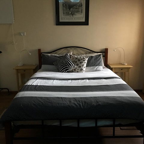 KI Dragonfly Guesthouse - Dentist Search 27