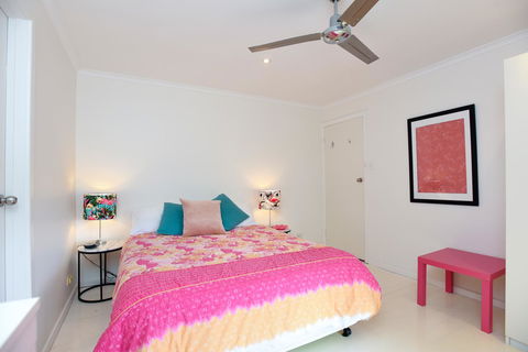 Red Door - Dentist Search 9