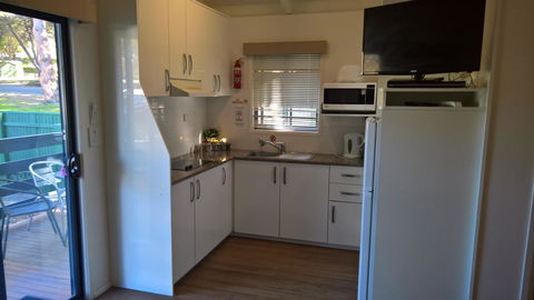 Second Valley Caravan Park - Dentist Find 16