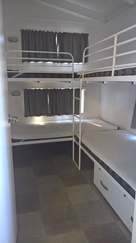 Second Valley Caravan Park - Dentist Find 19