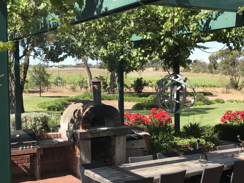 The Reserve Barossa Valley - Dentist Find 14