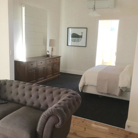 Railway Cottage In Beachport - Dentist Search 19