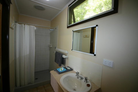 Millicent Hillview Caravan Park - Dentist Search 29