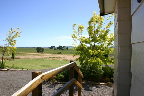Millicent Hillview Caravan Park - Dentist Search 42
