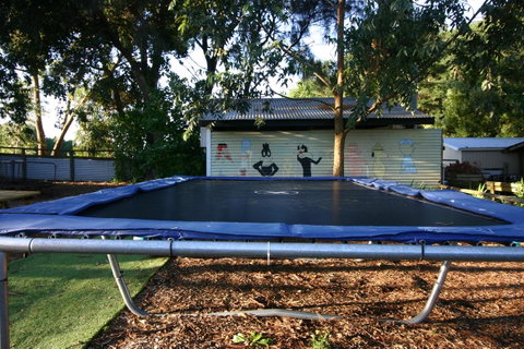 Millicent Hillview Caravan Park - Dentist Search 7