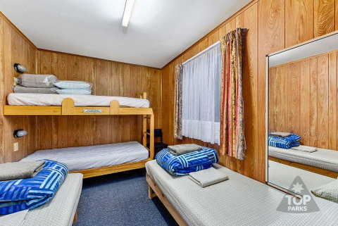 Millicent Hillview Caravan Park - Dentist Search 15