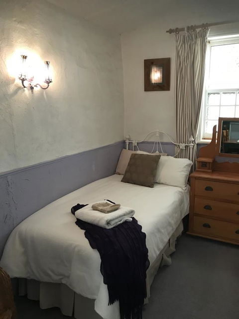 Cosy Nook - Dentist Find 10