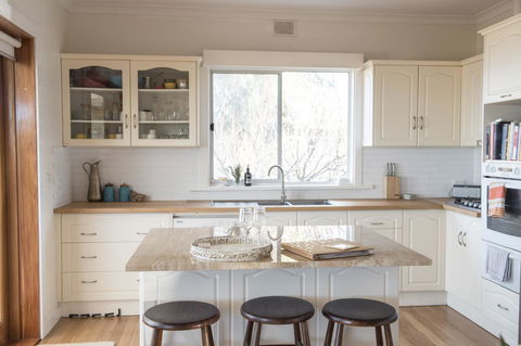 Port Lincoln Seaside Home - Dentist Find 6