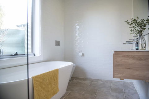 Port Lincoln Seaside Home - Dentist Find 11